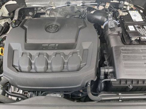 Used 2023 Volkswagen Tiguan SEL R-Line AWD/4WD image 25