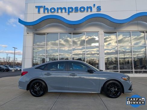 Certified 2022 Honda Civic Sport image 2