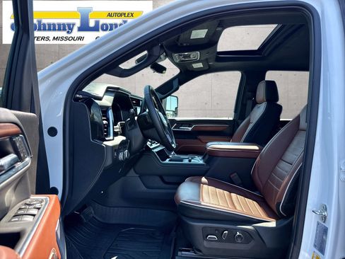 Used 2026 GMC Sierra 2500 Denali Ultimate AWD/4WD image 10