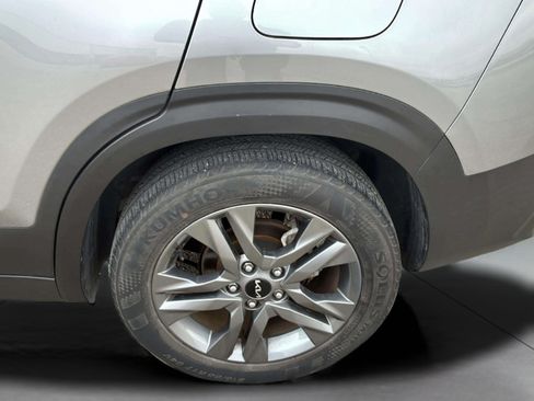 Used 2023 Kia Seltos S FWD image 30