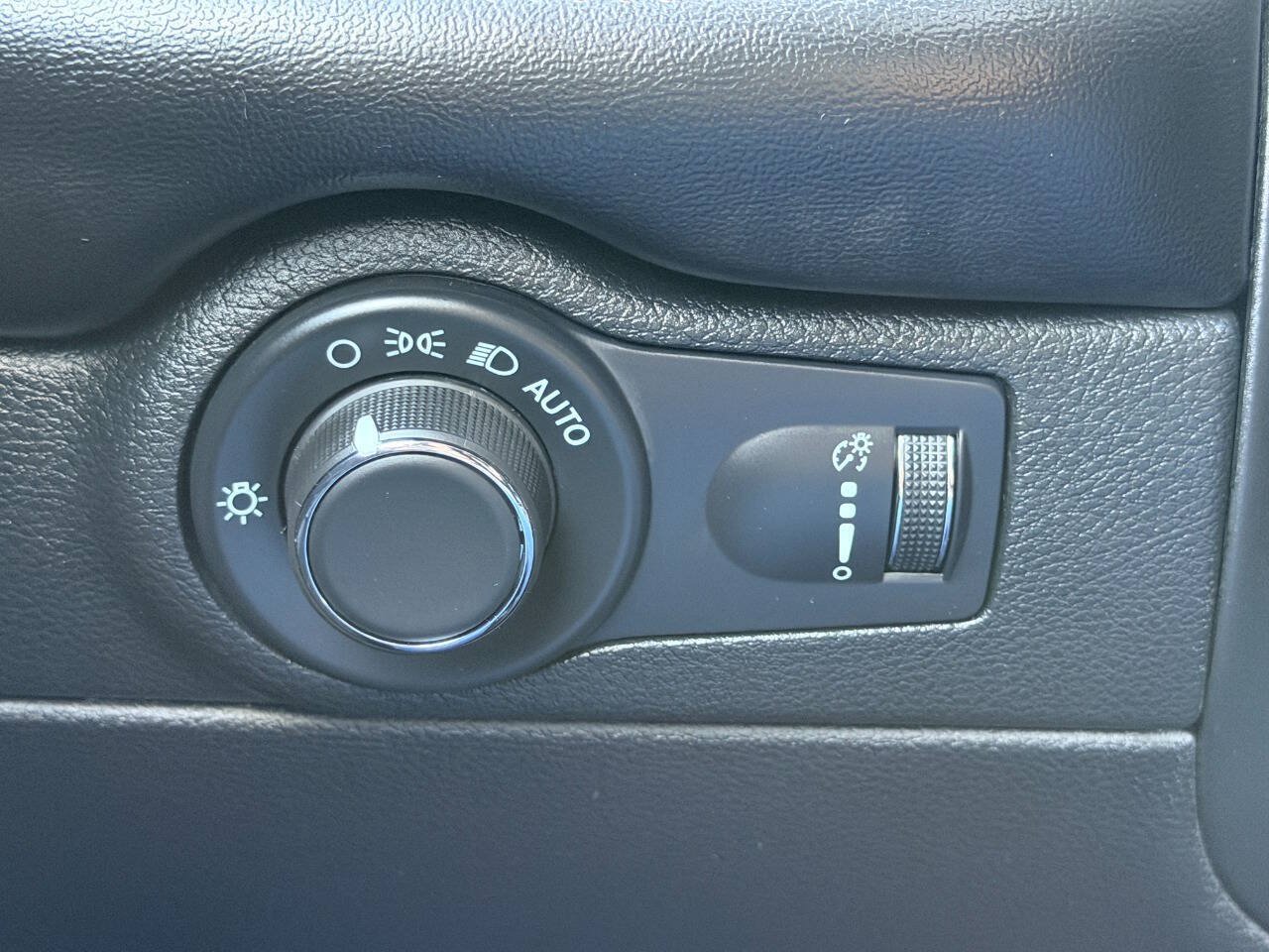 Used 2026 Dodge Durango GT AWD/4WD image 40
