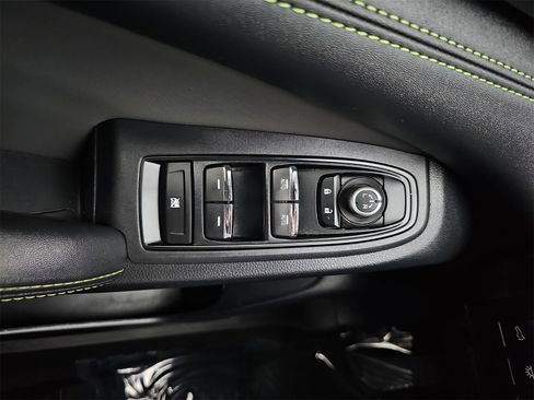 Used 2024 Subaru Ascent Onyx Edition image 31