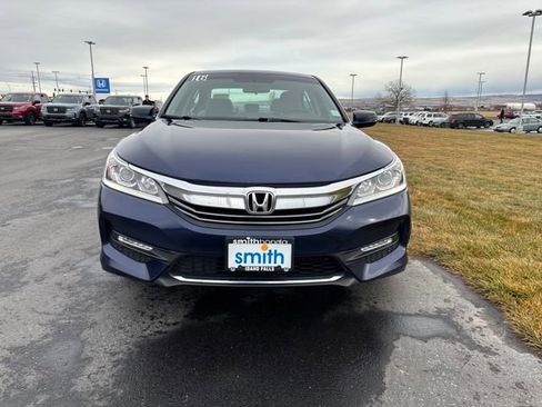 Used 2016 Honda Accord EX image 8