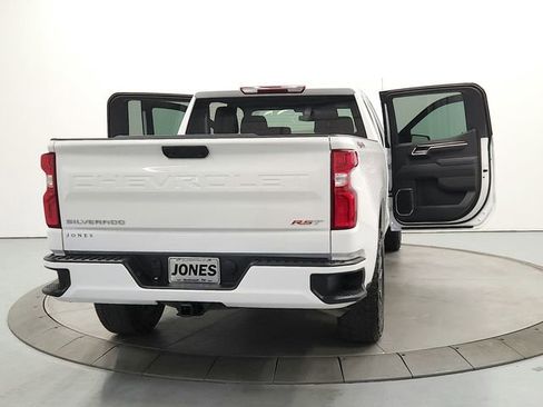 Used 2025 Chevrolet Silverado 1500 RST AWD/4WD image 14