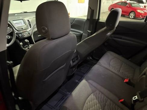 Used 2018 Chevrolet Equinox LT FWD image 28