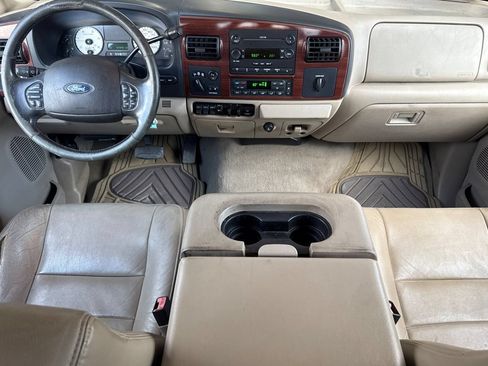 Used 2006 Ford F350 Lariat AWD/4WD image 14