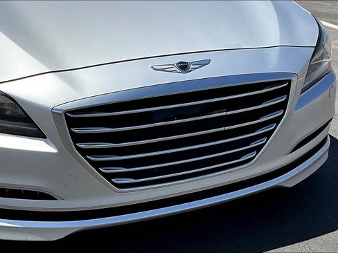 Used 2017 Genesis G80 3.8 image 26