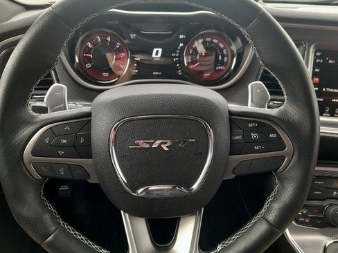 Used 2016 Dodge Challenger SRT Hellcat image 5