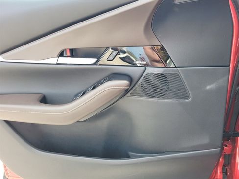 Certified 2025 MAZDA CX-30 AWD 2.5 S w/ Premium Package image 22