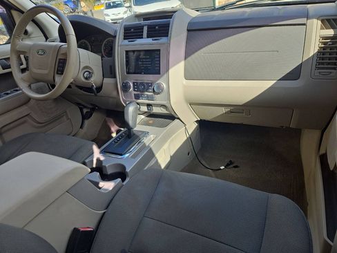 Used 2009 Ford Escape XLT AWD/4WD image 23