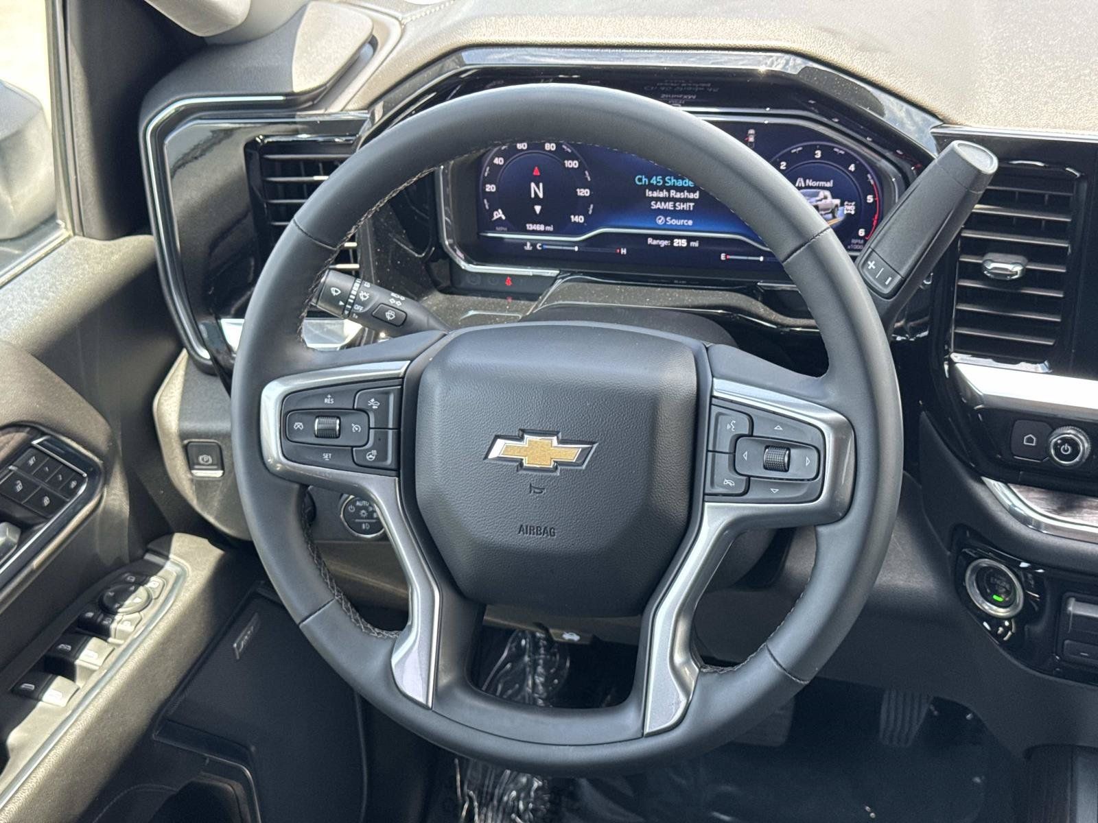 Used 2024 Chevrolet Silverado 2500 LTZ w/ LTZ Convenience Package AWD/4WD image 10