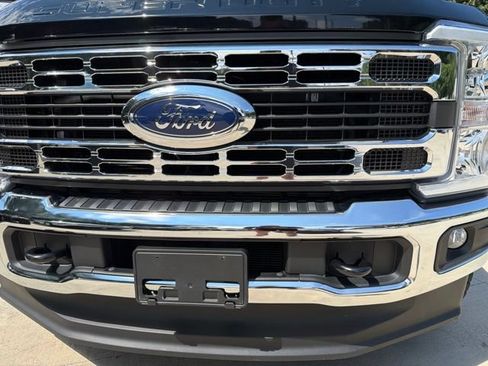 Used 2023 Ford F450 XLT w/ FX4 Off-Road Package AWD/4WD image 6