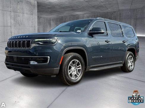 Used 2022 Jeep Wagoneer Series I image 2