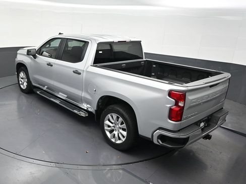 Used 2021 Chevrolet Silverado 1500 Custom RWD image 16
