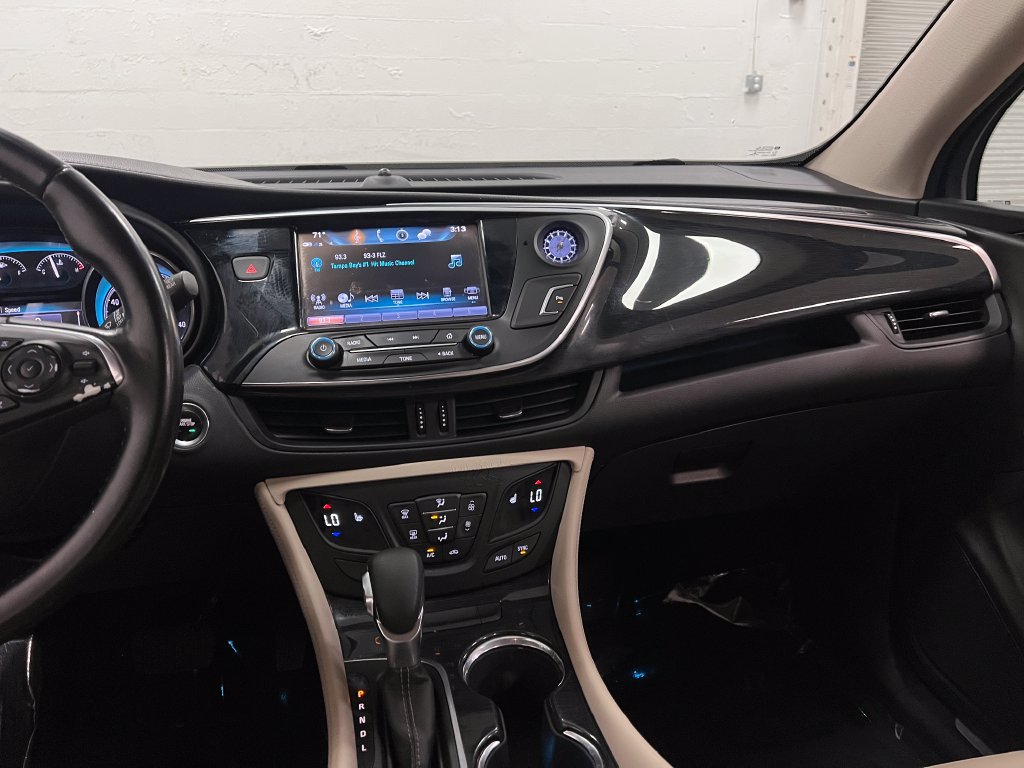 Used 2018 Buick Envision Preferred AWD/4WD image 17