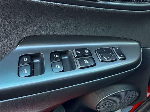 Used 2020 Hyundai Kona SE image 37