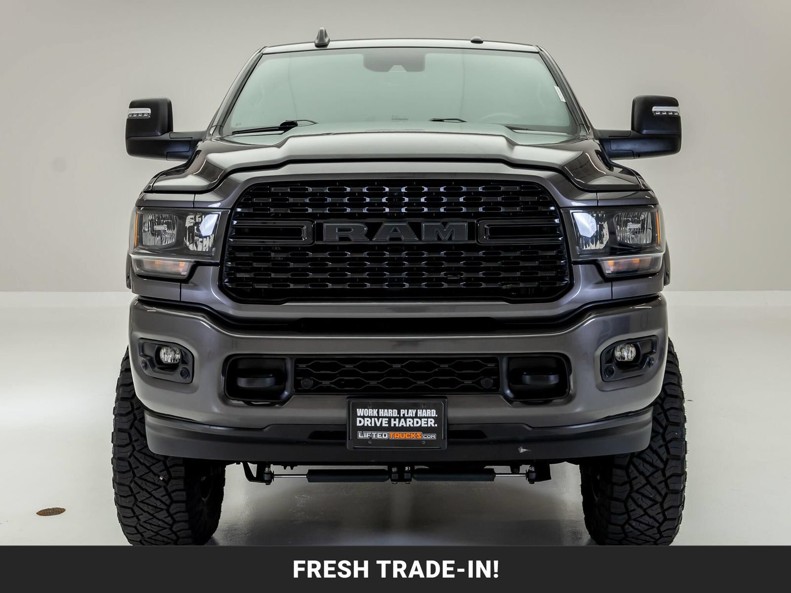 Used 2024 RAM 2500 Lone Star w/ Night Edition AWD/4WD image 3