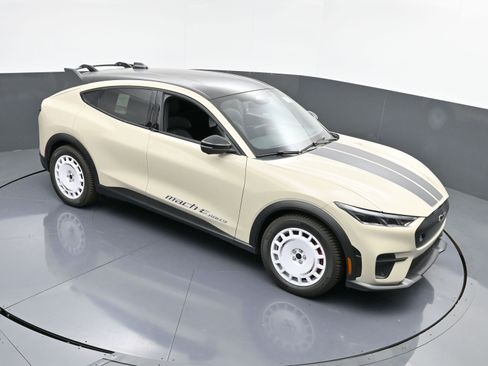 New 2025 Ford Mustang Mach-E GT image 18