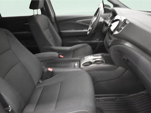 Used 2021 Honda Passport Sport image 20