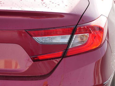 Used 2019 Honda Accord EX-L image 17