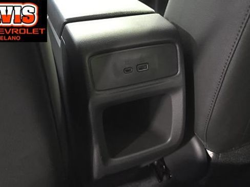 New 2026 Chevrolet Trax LT w/ LT Convenience Package FWD image 18