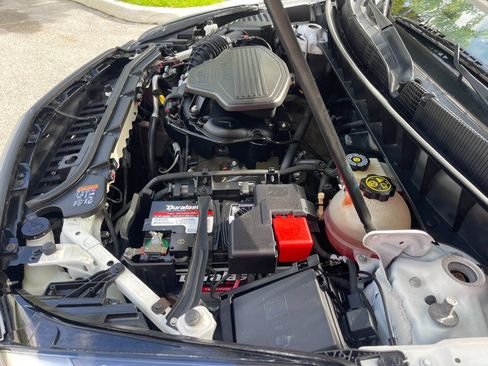 Used 2018 Cadillac XT5 Luxury w/ Driver Awareness Package image 14