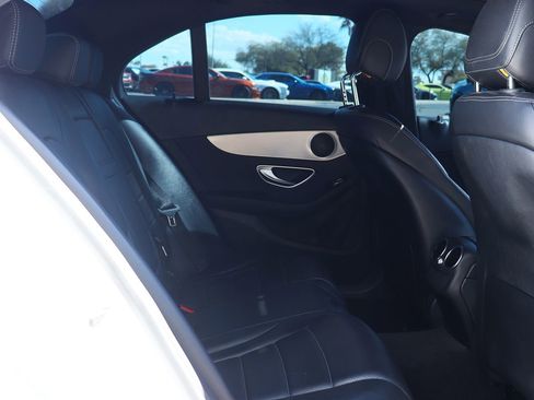Used 2018 Mercedes-Benz C 300 Sedan image 27