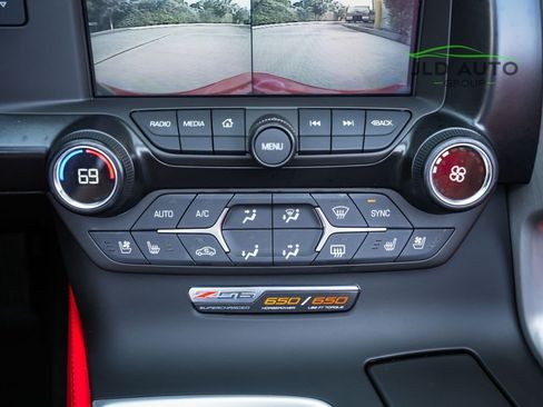 Used 2016 Chevrolet Corvette Z06 w/ 3LZ Preferred Equipment Group image 24