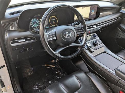 Used 2024 Hyundai Palisade Calligraphy image 10