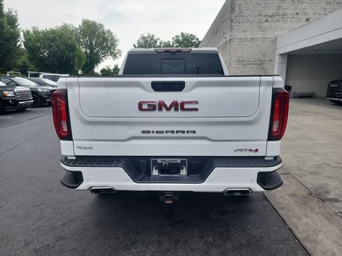 Certified 2024 GMC Sierra 1500 AT4 w/ Technology Package AWD/4WD image 7