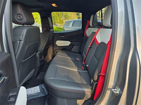 New 2025 GMC Canyon AT4 w/ AT4X Package image 16