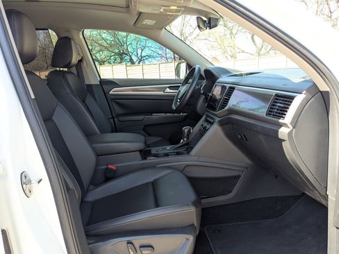 Used 2019 Volkswagen Atlas SEL image 28