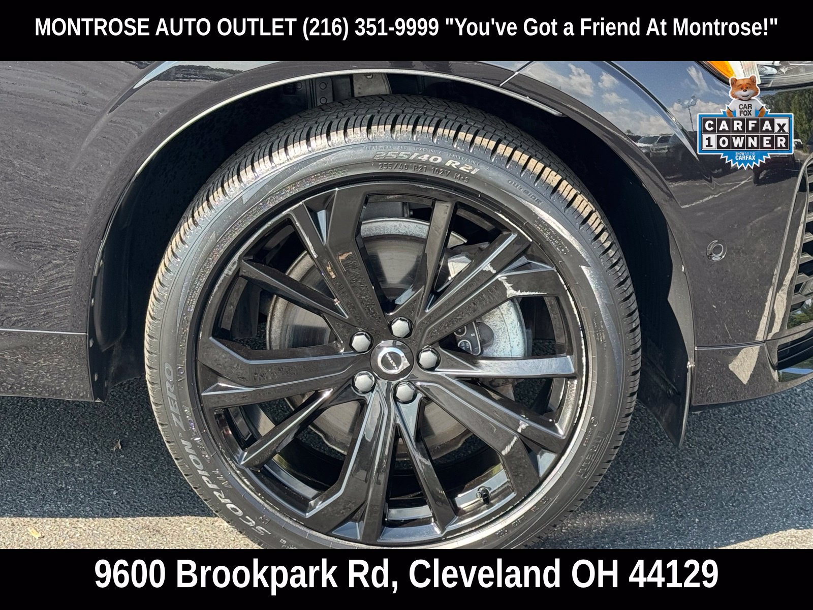 Certified 2024 Volvo XC60 T8 Ultimate w/ Protection Package Premier AWD/4WD image 58