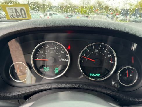 Used 2017 Jeep Wrangler Unlimited Sport w/ Quick Order Package 23S AWD/4WD image 17