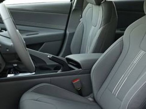 New 2026 Hyundai Elantra Sport FWD image 8