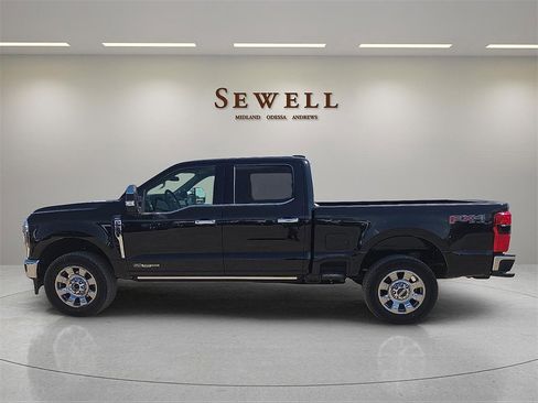 New 2025 Ford F250 Lariat w/ Lariat Ultimate Package image 2