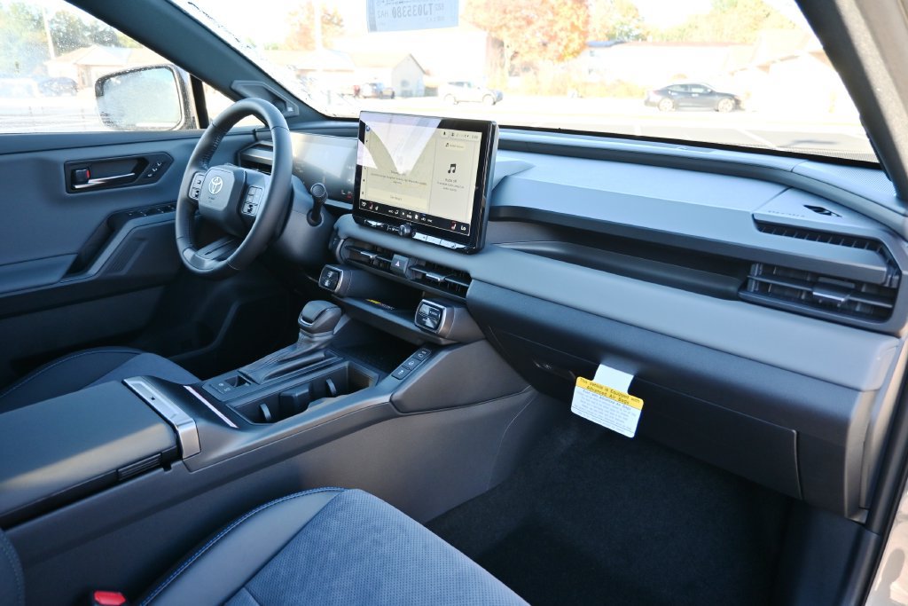 New 2026 Toyota RAV4 XSE w/ Weather Package AWD/4WD image 14