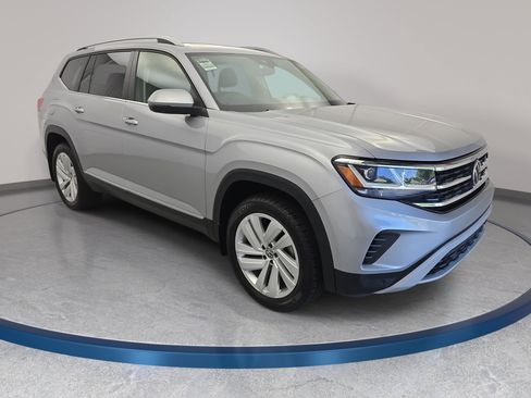 Used 2021 Volkswagen Atlas SEL AWD/4WD image 3