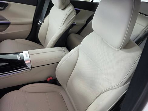 New 2026 Mercedes-Benz C 300 Sedan image 8