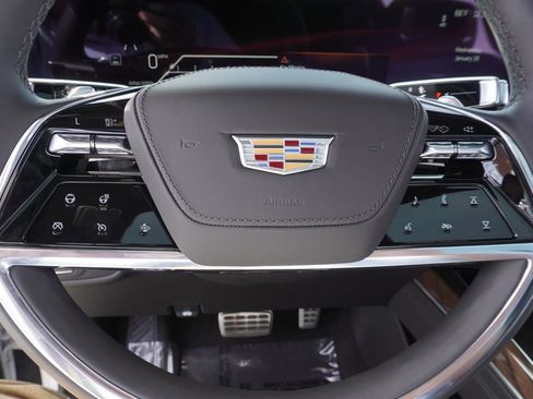 Certified 2025 Cadillac Escalade Sport Platinum w/ LPO, ONYX Package image 20