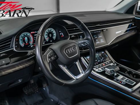 Used 2022 Audi Q8 Premium Plus image 28