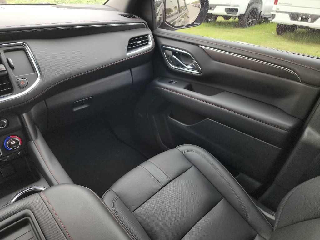 Used 2023 Chevrolet Tahoe RST w/ Luxury Package AWD/4WD image 22