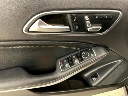 Used 2018 Mercedes-Benz GLA 250 GLA 250 4MATIC SUV image 26