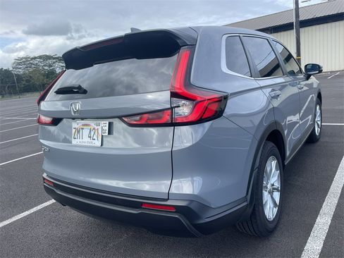 Used 2025 Honda CR-V EX image 6