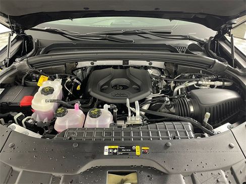 Used 2024 Jeep Grand Cherokee Limited 4xe image 21