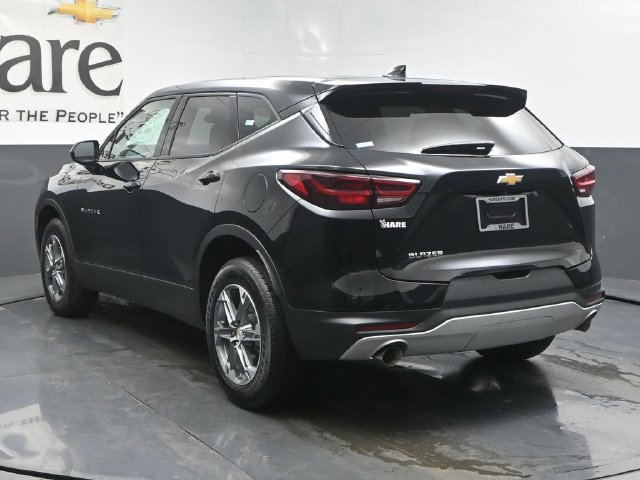 Used 2024 Chevrolet Blazer LT FWD image 42