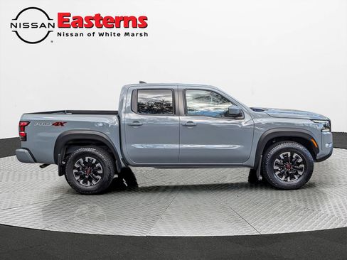 Used 2024 Nissan Frontier PRO-4X w/ Technology Package AWD/4WD image 4