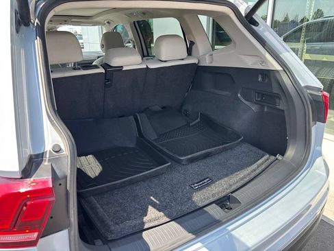 Used 2018 Volkswagen Tiguan SEL Premium AWD/4WD image 20