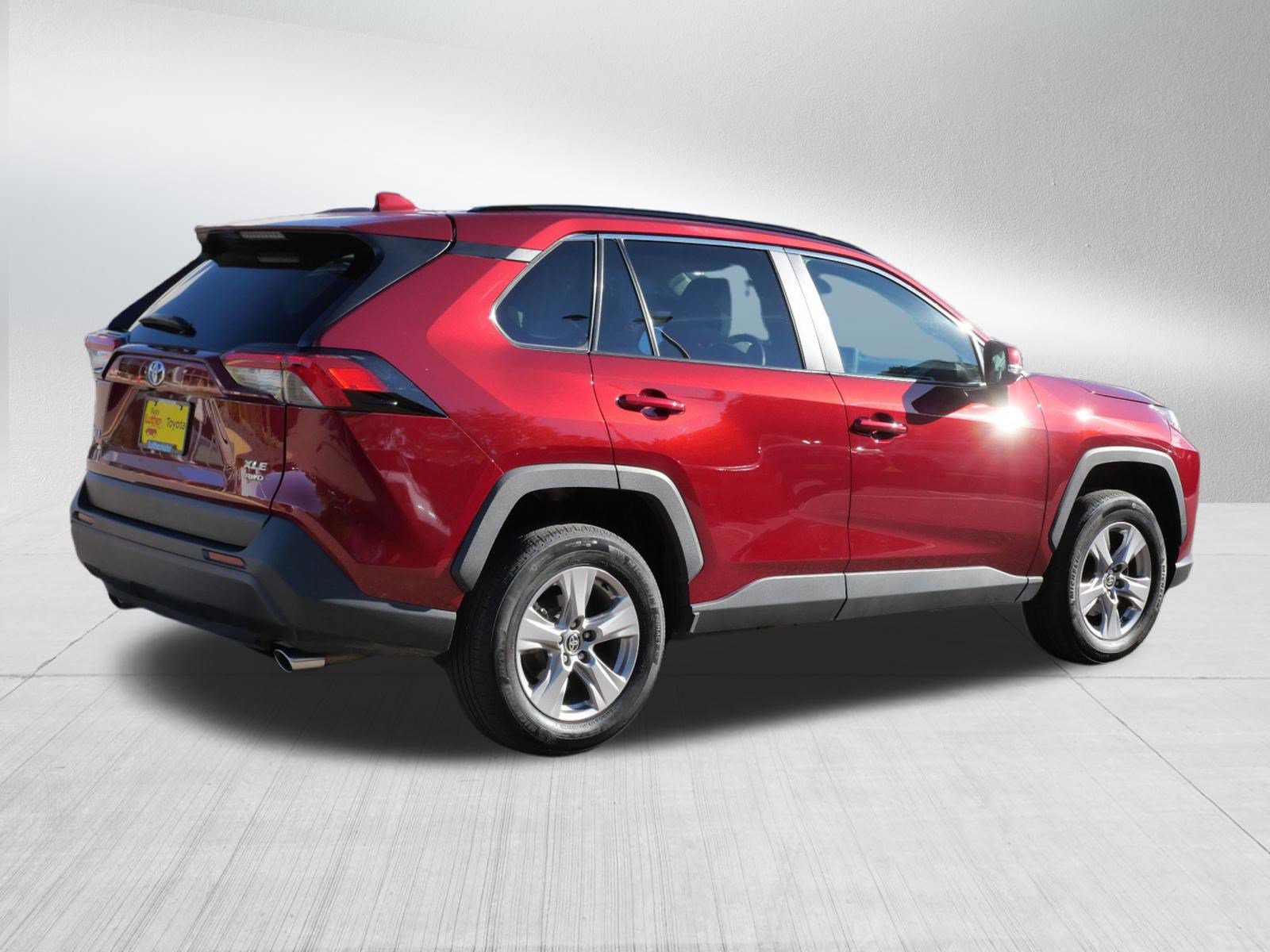 Certified 2025 Toyota RAV4 XLE AWD/4WD image 8