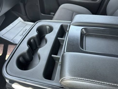 Used 2018 Chevrolet Silverado 1500 LT w/ All Star Edition AWD/4WD image 38